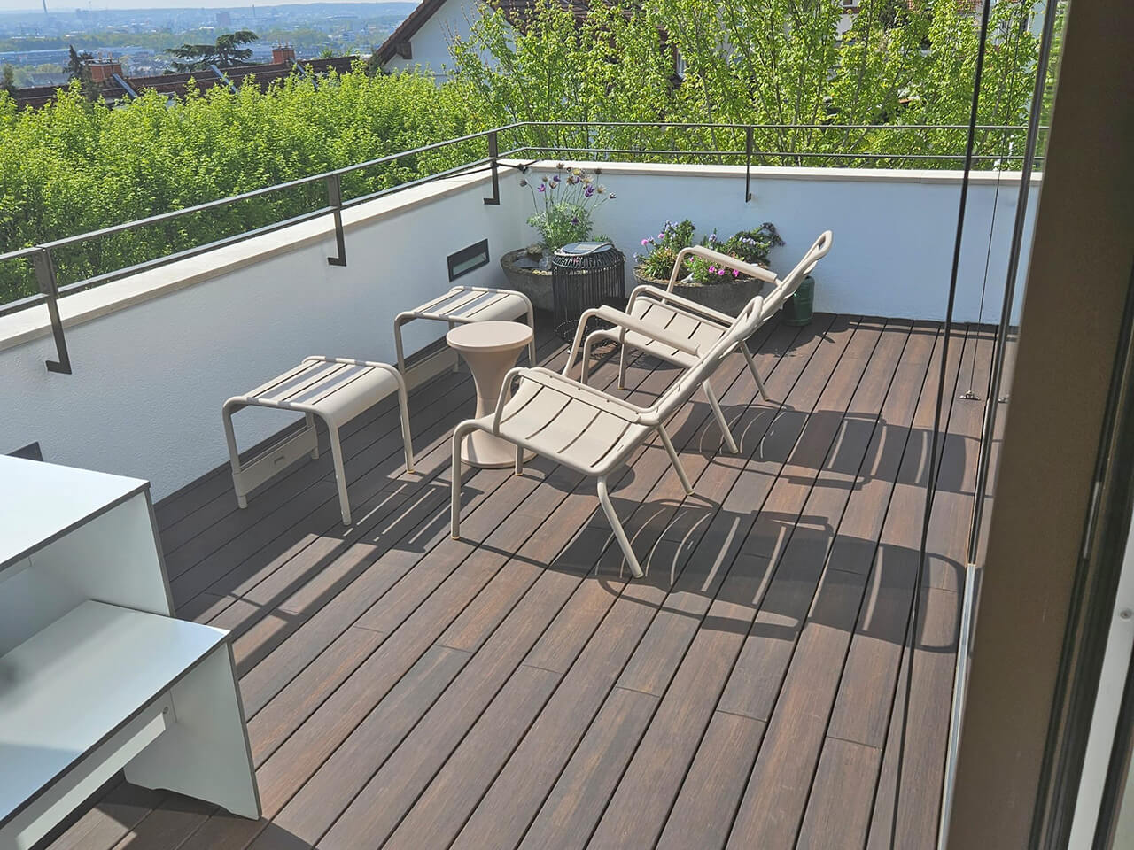 Neue Holzterrassen und Terrassendielen individuell geplant und fachgerecht gebaut Hochtaunus – Wippler Parkett
