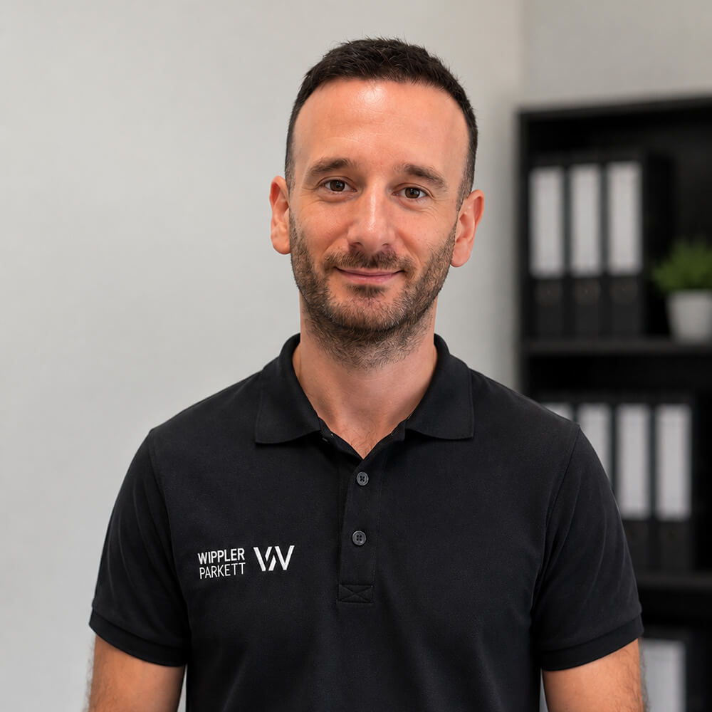 Pierre - Kundenberatung & Projektkoordination Team Wippler Parkett